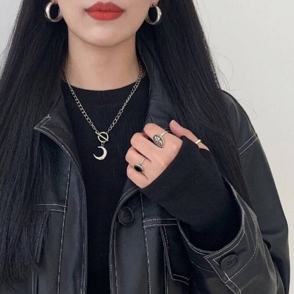 Chunky Moon Chain Statement Necklace - Picture 2 of 4